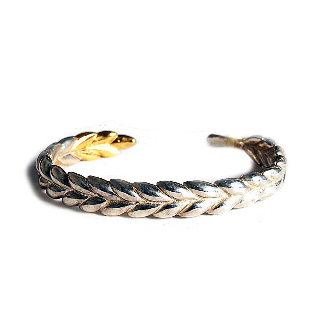 WHEAT GOLD COAT BANGLE